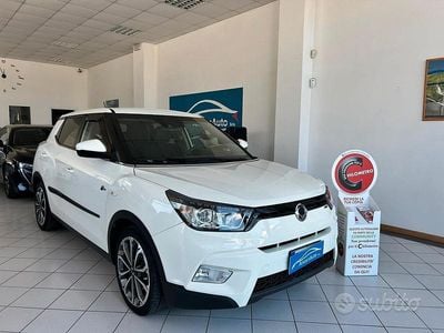 Usata Ssangyong (KGM) Tivoli 115 CV (84 kW) 2017 Bianco SUV