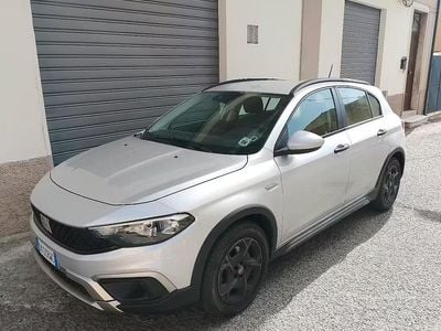 Usata Fiat Tipo Cross 95 CV (69 kW) 2023 Grigio Berlina