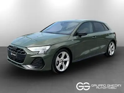 Usata Audi A3 S-Line 150 CV (110 kW) 2025 Verde indy Berlina