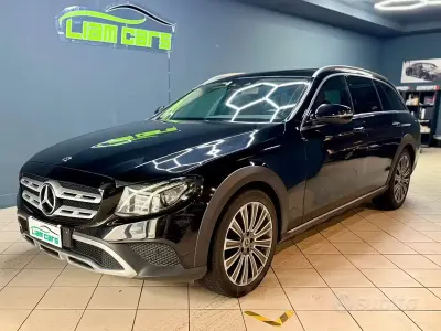Begagnad Mercedes E350 Premium Plus 258 HK (189 kW) 2018 Svart Kombi