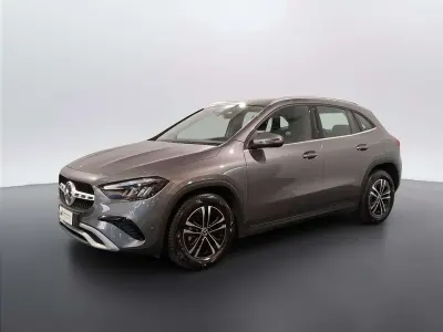 Usata Mercedes GLA200 AMG Line Premium 150 CV (110 kW) 2023 Grigio SUV