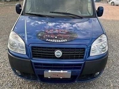 usata Fiat Doblò 1.9 JTD 5 posti vetrato