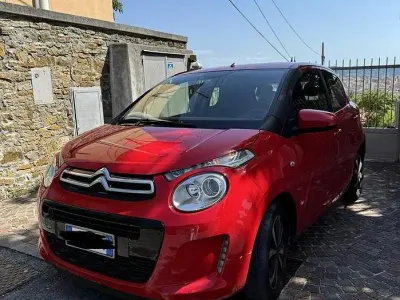Usata Citroën C1 68 CV (50 kW) 2019 Rosso Utilitaria