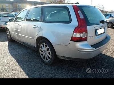 Usata Volvo V50 Kinetic 136 CV (100 kW) 2006 Grigio Station wagon