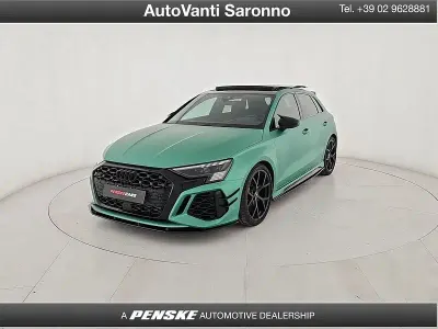 Käytetty Audi RS3 Sportback Ambiente 400 HP (294 kW) 2023 Viistoperä
