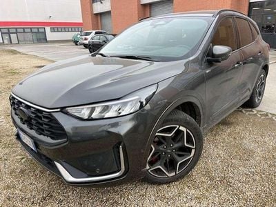 Usata Ford Kuga ST-Line X 151 CV (111 kW) 2024 Grigio SUV