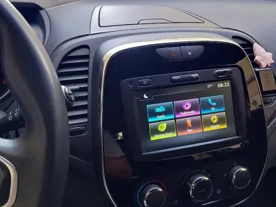Usata Renault Captur 2018 Grigio SUV
