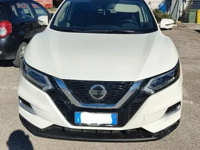 Usata Nissan Qashqai 116 CV (85 kW) 2019 Bianco SUV