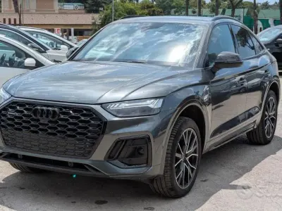 Usata Audi Q5 Sportback S-Line 204 CV (150 kW) 2025 Grigio SUV