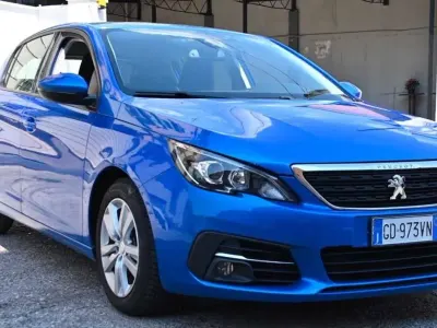 Usata Peugeot 308 Business-Line 131 CV (96 kW) 2021 Blu/azzurro Berlina