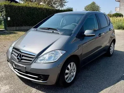 Usata Mercedes A150 Classic 95 CV (69 kW) 2009 Grigio Utilitaria