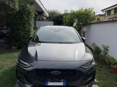 Begagnad Ford Focus ST-Line X 125 HK (91 kW) 2024 Sedan