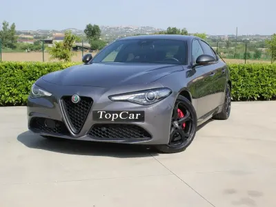 Usata Alfa Romeo Giulia Business 160 CV (117 kW) 2020 Grigio Berlina