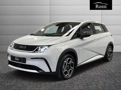 Nuova BYD Dolphin Comfort 150 kW (204 CV) 2026 Skiing white Utilitaria