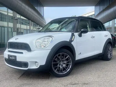 Usata Mini Cooper S Countryman 184 CV (135 kW) 2011 Bianco SUV