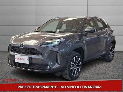 Usata Toyota Yaris Cross Trend 116 CV (85 kW) 2022 Grigio SUV