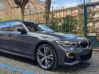 Usata BMW 330e M Sport 292 CV (214 kW) 2022 Grigio Station wagon