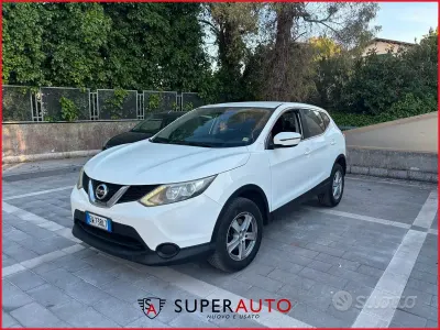 Gebraucht Nissan Qashqai 110 PS (80 kW) 2014 Weiß SUV
