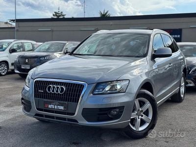 Usata Audi Q5 Advanced 170 CV (125 kW) 2011 Grigio SUV