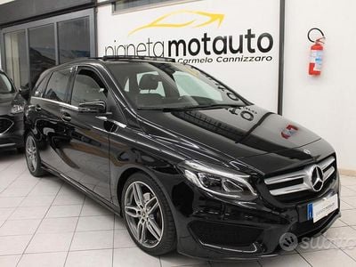 Usata Mercedes B200 135 CV (99 kW) 2017 Nero Monovolume