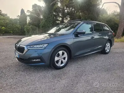 Usata Skoda Octavia G-TEC Executive 131 CV (96 kW) 2021 Grigio Station wagon