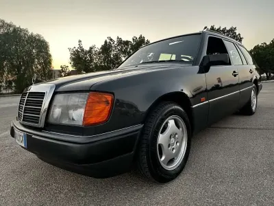 Usata Mercedes E200 166 CV (122 kW) 1991