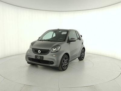 Usata Smart ForTwo Electric Drive Passion 60 kW (82 CV) 2019 Grigio Cabrio
