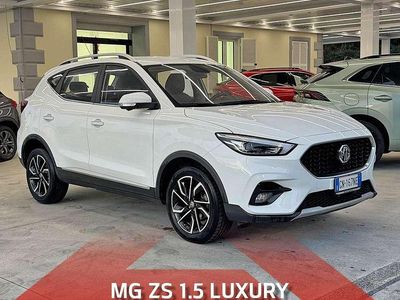 Usado MG ZS Luxury 106 CV (77 kW) 2023 Blanco SUV