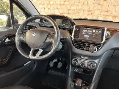 Brugt Peugeot 208 Allure 120 HK (88 kW) 2015 Blå Hatchback