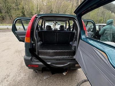 Usata Daihatsu Terios 83 CV (61 kW) 2000 Verde SUV