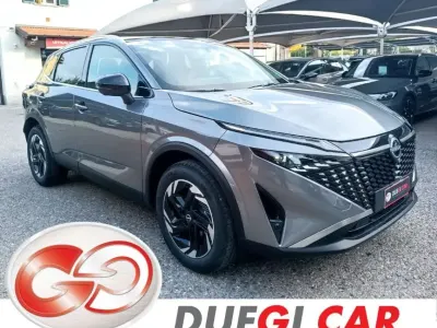 Nuova Nissan Qashqai N-Connecta 158 CV (116 kW) 2026 Grigio scuro SUV