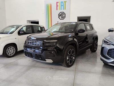 Nuova Jeep Avenger Longitude 101 CV (74 kW) 2025 Argento SUV