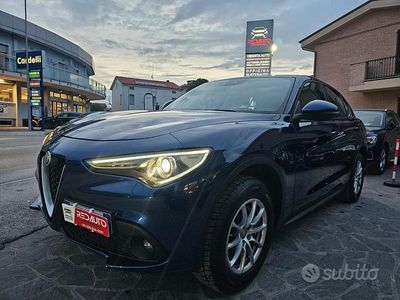 Usata Alfa Romeo Stelvio Business 180 CV (132 kW) 2018 Grigio SUV