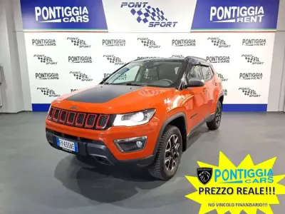 Usata Jeep Compass Trailhawk 170 CV (125 kW) 2019 Arancione SUV