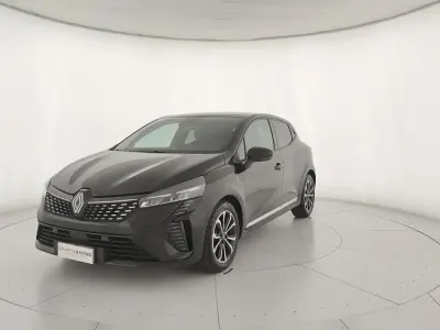 Usata Renault Clio Techno 90 CV (66 kW) 2025 Nero Utilitaria