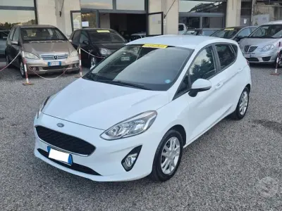 Usata Ford Fiesta 75 CV (55 kW) 2019 Bianco Utilitaria