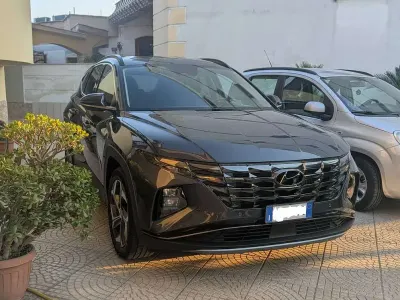 Usata Hyundai Tucson 116 CV (85 kW) 2021 Grigio SUV