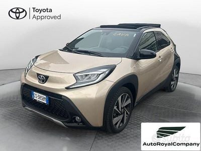 Usata Toyota Aygo X Lounge 72 CV (52 kW) 2023 Giallo SUV