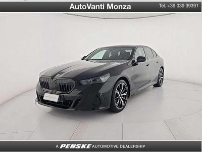 Usata BMW 520 M Sport 197 CV (144 kW) 2025 Nero Utilitaria