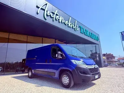 Usata Citroën Jumper 140 CV (102 kW) 2021 Blu Monovolume
