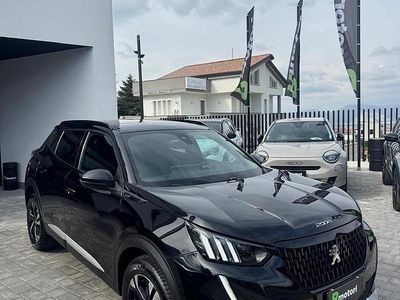 Używany Peugeot 2008 GT 131 KM (96 kW) 2021 Czarny SUV