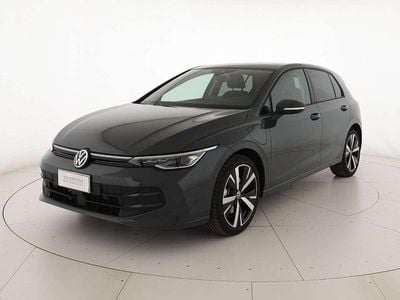 Usata VW Golf VIII Edition 204 CV (150 kW) 2025 Dolphin grey metallizzato Berlina