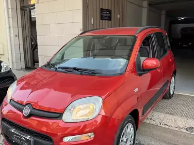 Usata Fiat Panda Lounge 69 CV (50 kW) 2015 Grigio Utilitaria