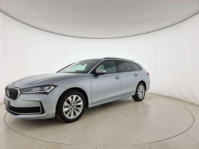 Usata Skoda Superb Selection 150 CV (110 kW) 2025 Argento pebble metallizzato Station wagon