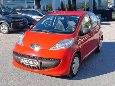 Usata Peugeot 107 68 CV (50 kW) 2008 Rosso Utilitaria