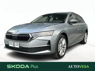 Nuova Skoda Octavia Style 150 CV (110 kW) 2026 Grigio / pastello Station wagon