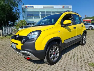 Usata Fiat Panda Cross Cross 95 CV (69 kW) 2017 Giallo Utilitaria