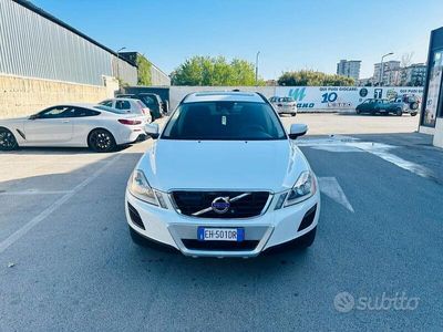 usata Volvo XC60 XC 60D5 AWD Geartronic R-design