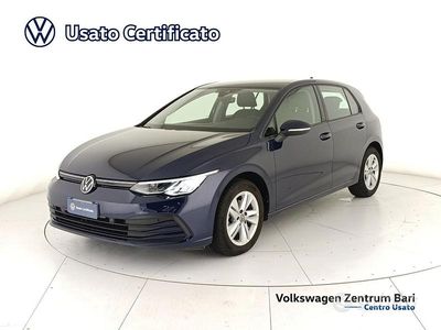 Usata VW Golf VII Life 110 CV (80 kW) 2021 Blu Utilitaria