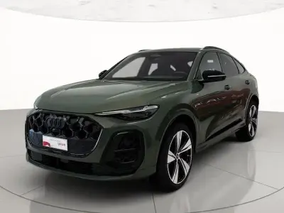 Usata Audi Q5 Sportback S-Line 204 CV (150 kW) 2025 Verde distretto metallizzato SUV